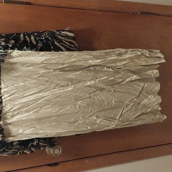 Ashro DRESS - Picture 9 of 9